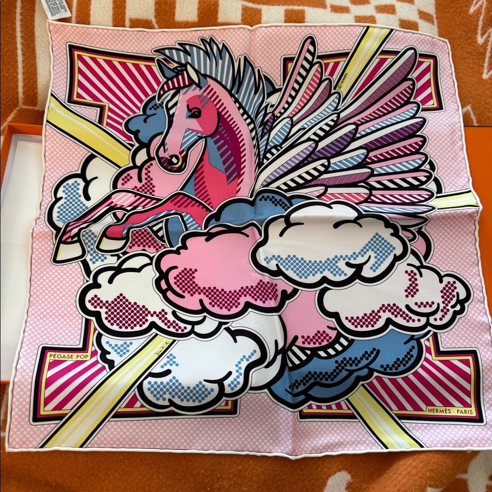 Hermès 45*45 silk scarves pink excellent